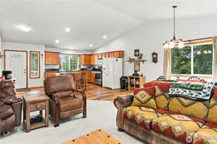 2607 Brookdale Rd E, Tacoma, WA 98445 - Photo 12