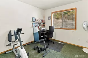 2607 Brookdale Rd E, Tacoma, WA 98445 - Photo 24