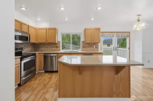 7618 68th St NE, Marysville, WA 98270 - Photo 8