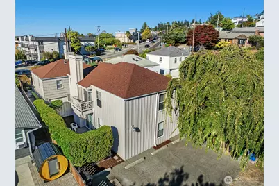 5911 SW Admiral Way, Seattle, WA 98116 - Photo 2