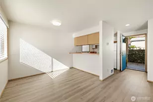 5911 SW Admiral Wy, Seattle, WA 98116 - Photo 8