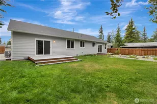 379 Piper Way, Camano Island, WA 98282 - Photo 32