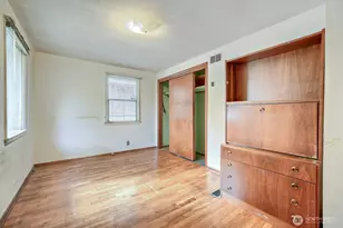 4329 S Webster St, Seattle, WA 98118 - Photo 6
