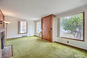 4329 S Webster St, Seattle, WA 98118 - Photo 2