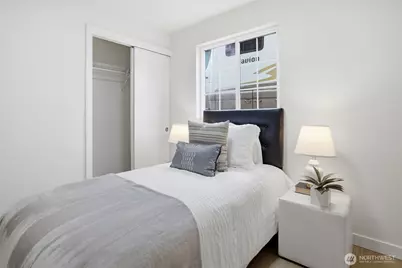 9812 59th Avenue S, Seattle, WA 98118 - Photo 16