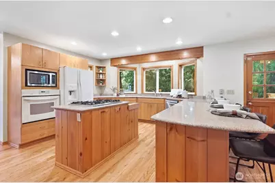 12610 480th Avenue SE, North Bend, WA 98045 - Photo 10