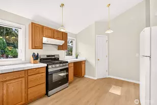 2711 169th St SE, Bothell, WA 98012 - Photo 6
