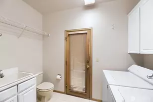 16122 NE 49th Ct, Redmond, WA 98052 - Photo 20