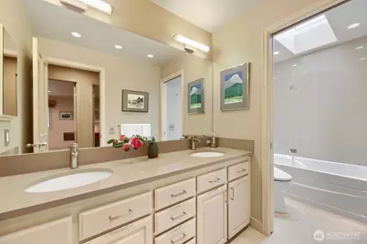 16122 NE 49th Court, Redmond, WA 98052 - Photo 18