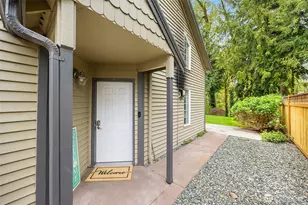 433 S Lewis St, Monroe, WA 98272 - Photo 2