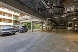 211 Summit Ave E, Seattle, WA 98102 - Photo 26