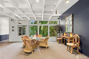 211 Summit Ave E, Seattle, WA 98102 - Photo 2