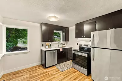 4512 SW Director Place, Seattle, WA 98136 - Photo 10