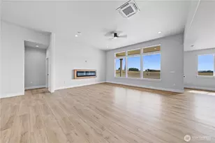 2007 W Joanna Ln, Othello, WA 99344 - Photo 8