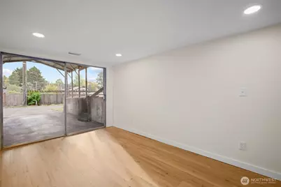 7710 Bagley Avenue N, Seattle, WA 98103 - Photo 20