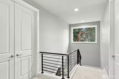 3240 112th Avenue SE, Bellevue, WA 98004 - Photo 30
