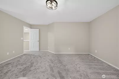 7825 Cortland Avenue SE, Snoqualmie, WA 98065 - Photo 22