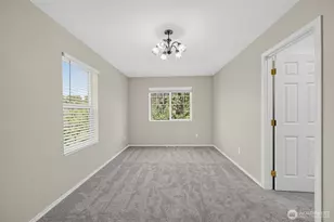 7825 Cortland Ave SE, Snoqualmie, WA 98065 - Photo 24