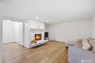 2326 49th Ave SW, Seattle, WA 98116 - Photo 6