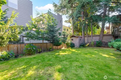 2326 49th Avenue SW, Seattle, WA 98116 - Photo 24