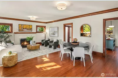 3915 Sunnyside Avenue N, Seattle, WA 98103 - Photo 4