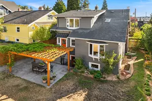 3915 Sunnyside Ave N, Seattle, WA 98103 - Photo 26