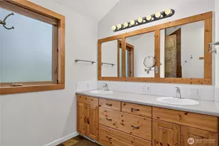921 Snoqualmie Dr, Snoqualmie Pass, WA 98068 - Photo 8