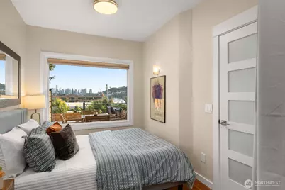 3516 Carr Place N, Seattle, WA 98103 - Photo 12