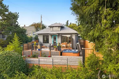 3516 Carr Place N, Seattle, WA 98103 - Photo 2