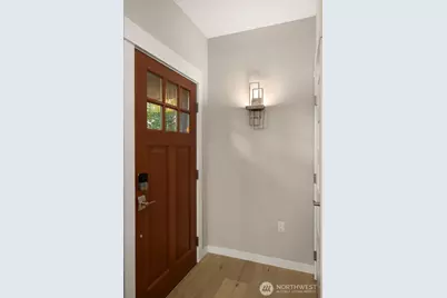 3516 Carr Place N, Seattle, WA 98103 - Photo 4