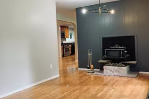 5721 180th St SW, Lynnwood, WA 97037 - Photo 2