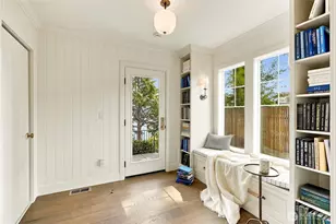 5157 NE Latimer Pl, Seattle, WA 98105 - Photo 18