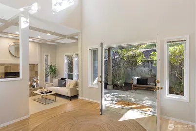 4618 NE 89th Street, Seattle, WA 98115 - Photo 4