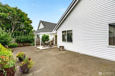 16925 91st Avenue E, Puyallup, WA 98375 - Photo 34
