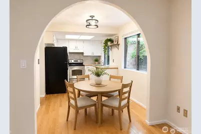 14037 108th Avenue NE, Kirkland, WA 98034 - Photo 6