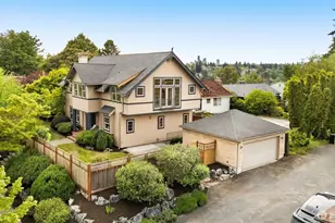 4606 S Andover St, Seattle, WA 98118 - Photo 2
