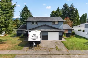901 Melody Ln, Enumclaw, WA 98022 - Photo 2