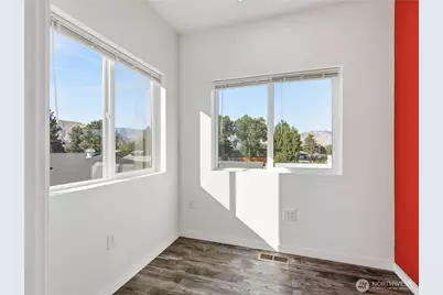 103 S Houston Avenue, East Wenatchee, WA 98802 - Photo 32