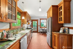 1200 N 44th St, Seattle, WA 98103 - Photo 8