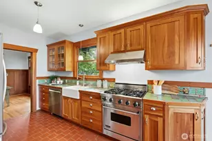1200 N 44th St, Seattle, WA 98103 - Photo 10
