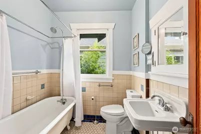 1200 N 44th Street, Seattle, WA 98103 - Photo 14