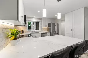 13324 NE 138th Pl, Kirkland, WA 98034 - Photo 2