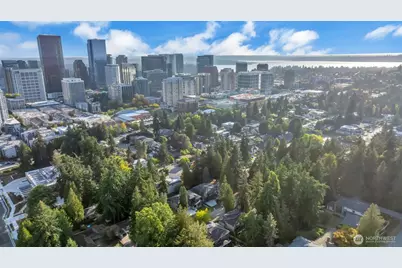 1260 108th Avenue NE, Bellevue, WA 98004 - Photo 38