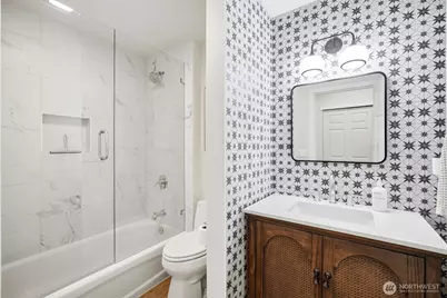 17432 Bothell Way NE #B-307, Bothell, WA 98011 - Photo 18