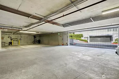 17432 Bothell Way NE #B-307, Bothell, WA 98011 - Photo 24