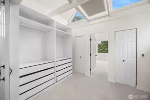 5049 Pullman Ave NE, Seattle, WA 98105 - Photo 20