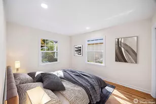 5049 Pullman Ave NE, Seattle, WA 98105 - Photo 12