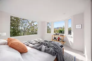 5049 Pullman Ave NE, Seattle, WA 98105 - Photo 22