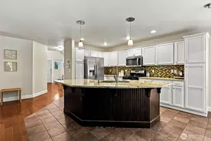 3640 London Loop NE, Olympia, WA 98516 - Photo 8