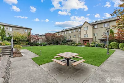 973 NE Ingram Street #A101, Issaquah, WA 98029 - Photo 20
